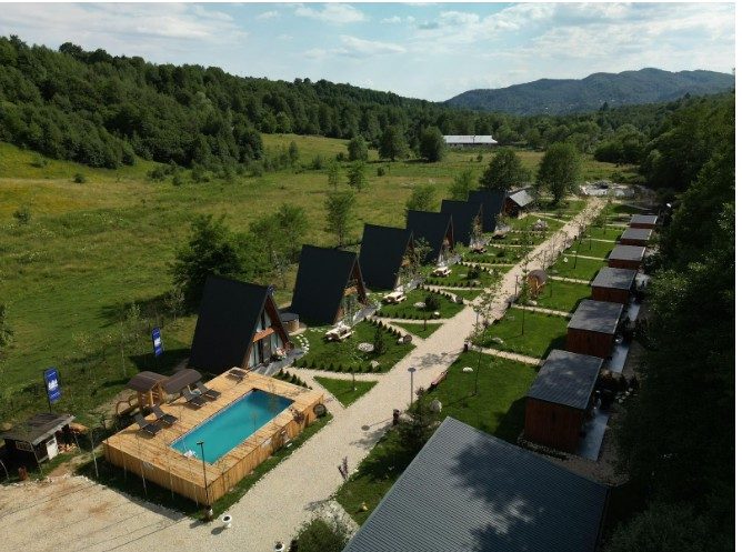 Corporate Retreats premium cu piscină și spa la Mălinului Resort